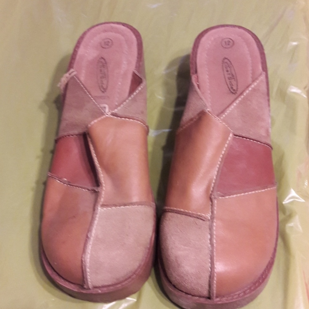 Shoe